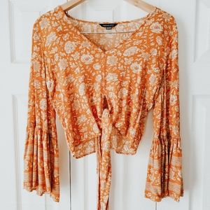 AE 70s style retro floral top